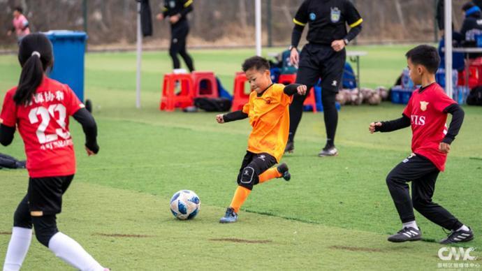 麻将胡了模拟器在线试玩-新河镇 “迎新杯” 青少年足球赛鸣金，根宝基地小将首夺冠军