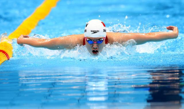 麻将胡了模拟器-张雨霏俞李妍携手过关 覃海洋200蛙被判犯规